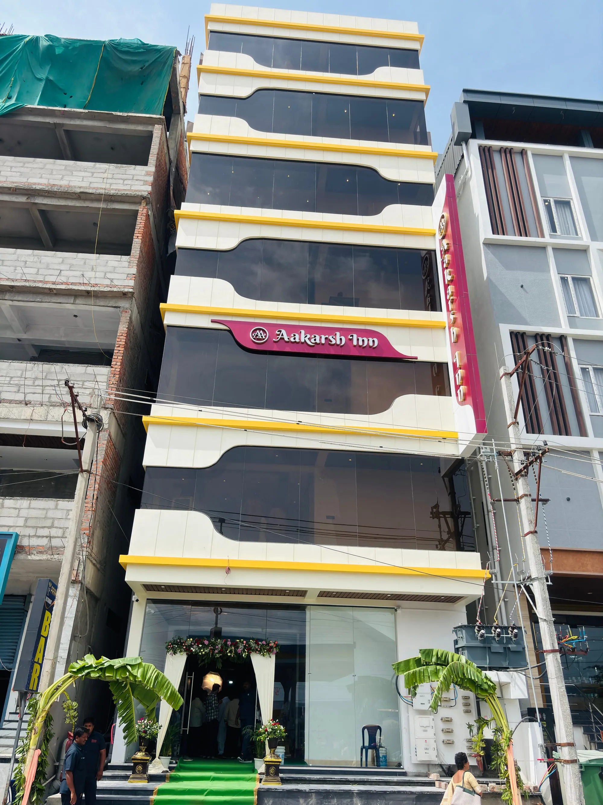 The front of Aakarsh Inn on Tiruchanoor Road
