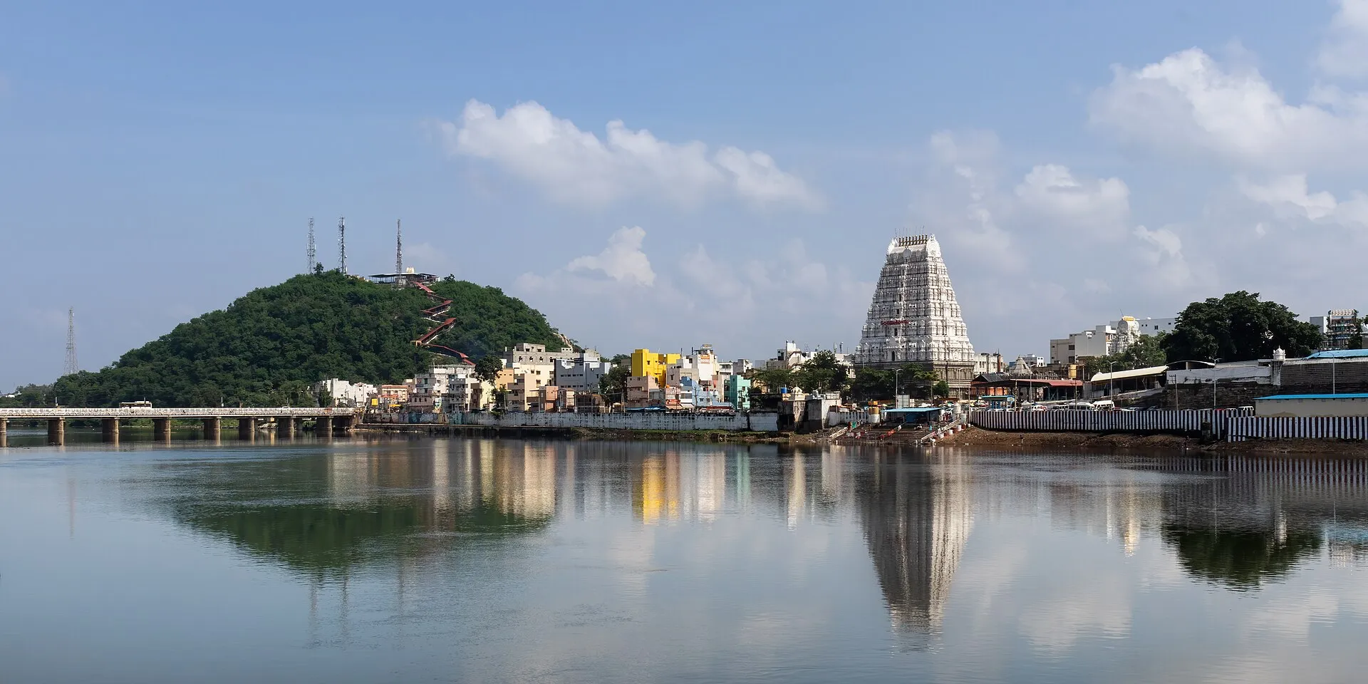 Srikalahasti temple below its hill